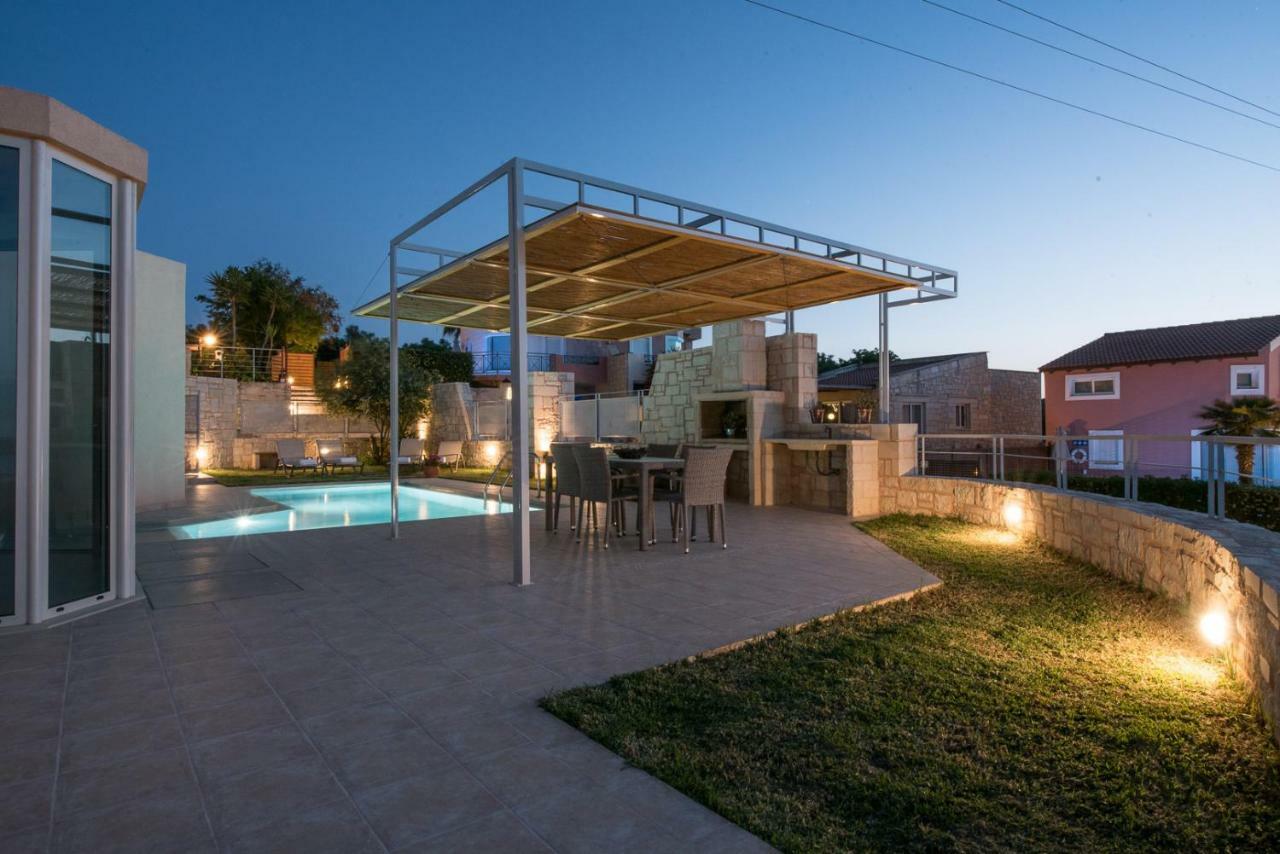 Pantanassa Villa Thalia Agia Marina  Ngoại thất bức ảnh