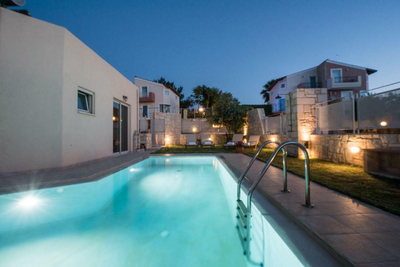 Pantanassa Villa Thalia Agia Marina  Ngoại thất bức ảnh